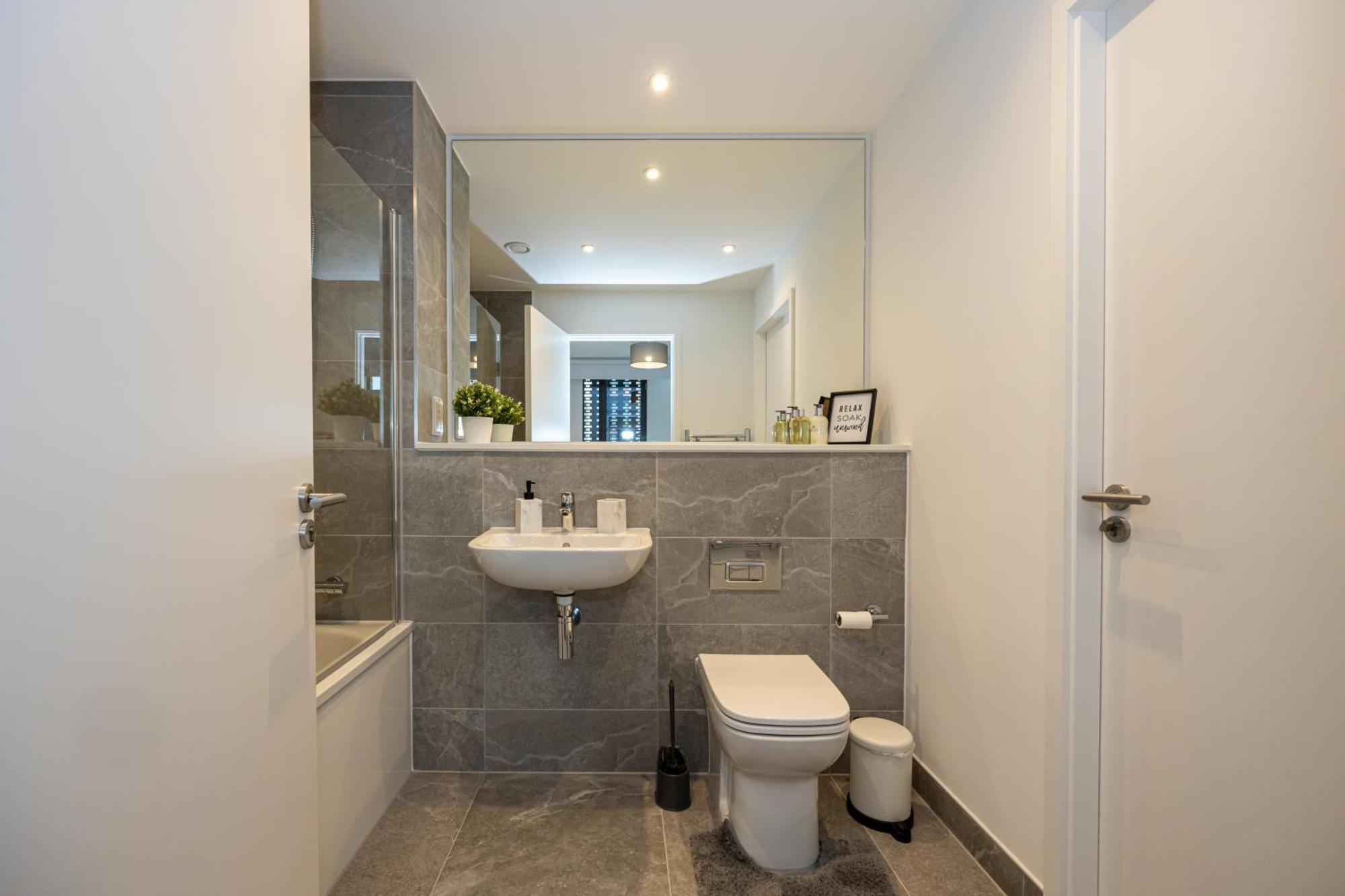 Appartement Royal Ebony By Asquare Lettings à Manchester Extérieur photo